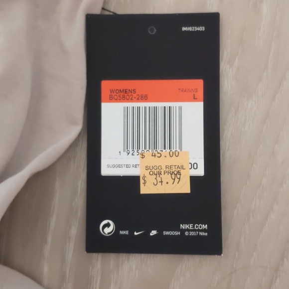 Never worn Nike dri-fit tank - Picture 2 of 4